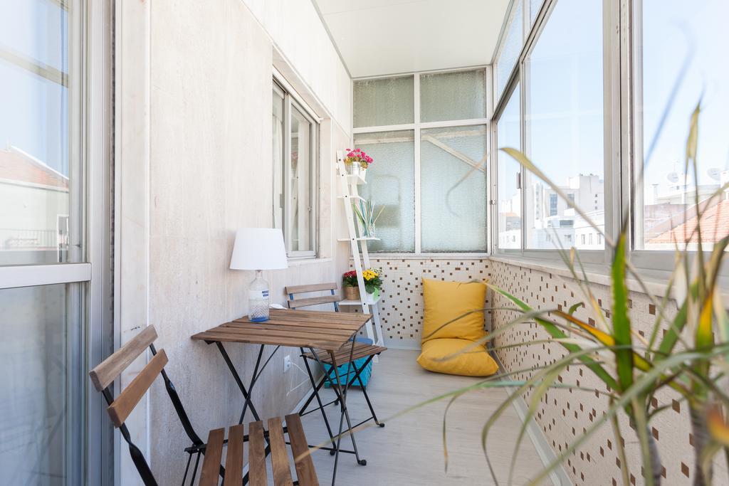 Appartamento Flh Marques Modern Flat Lisbona Esterno foto